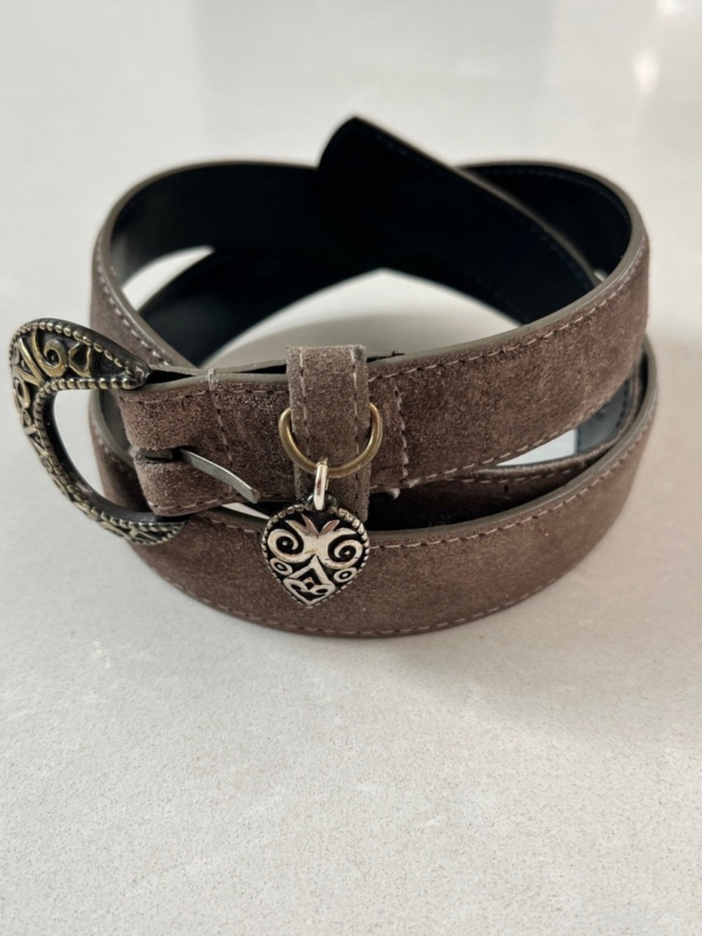 Liz Claiborne Belt Brown Suede Leather Heart Charm Ornate Buckle Western Boho